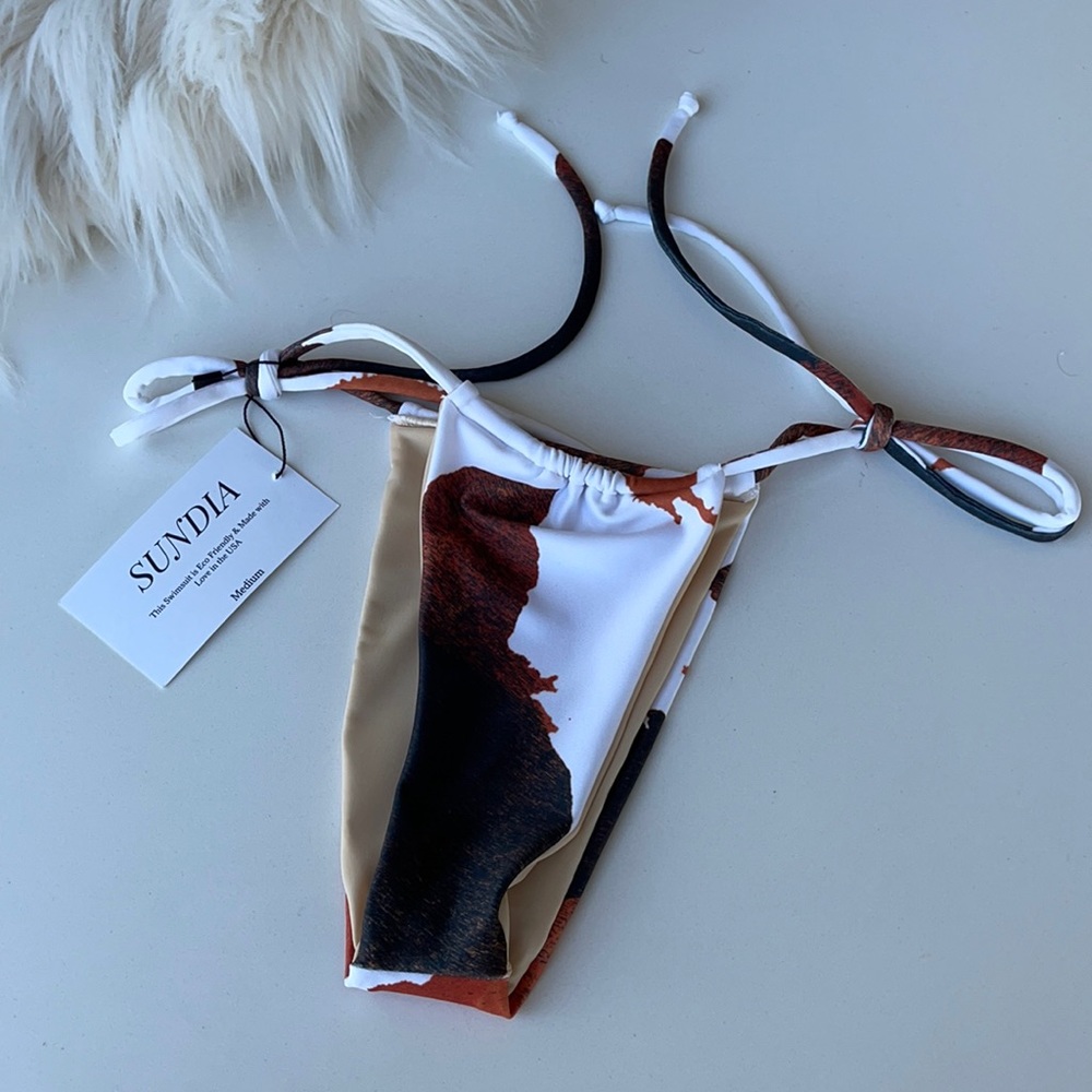 Sundia Swim NWT Swim Bottoms